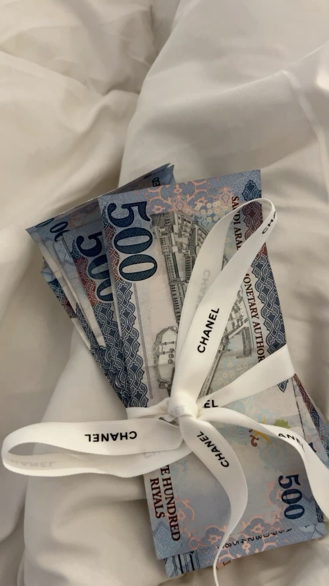 سداد القروض وتحسين السجل الائتماني في سمة